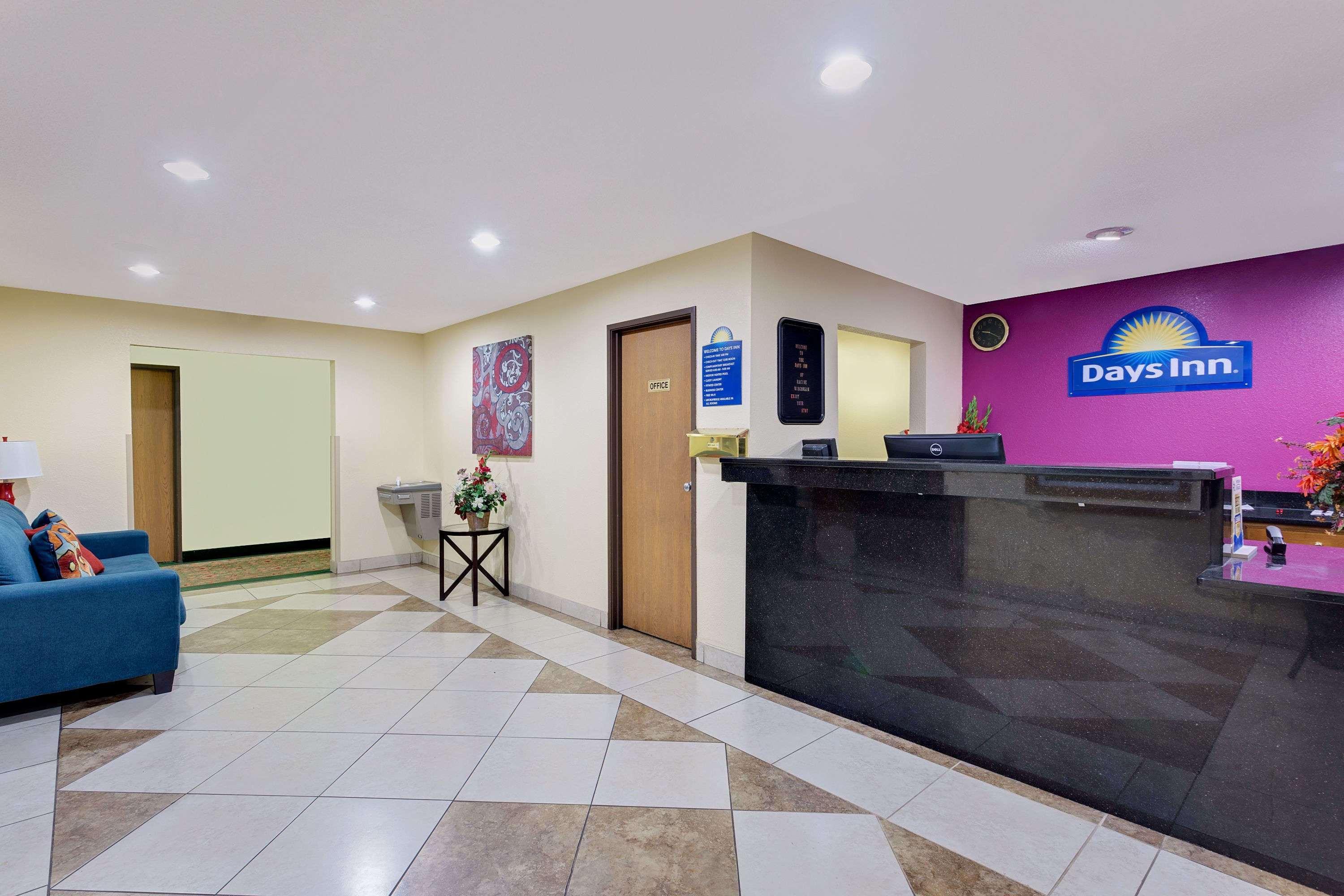 Days Inn By Wyndham Racine/Sturtevant Ngoại thất bức ảnh