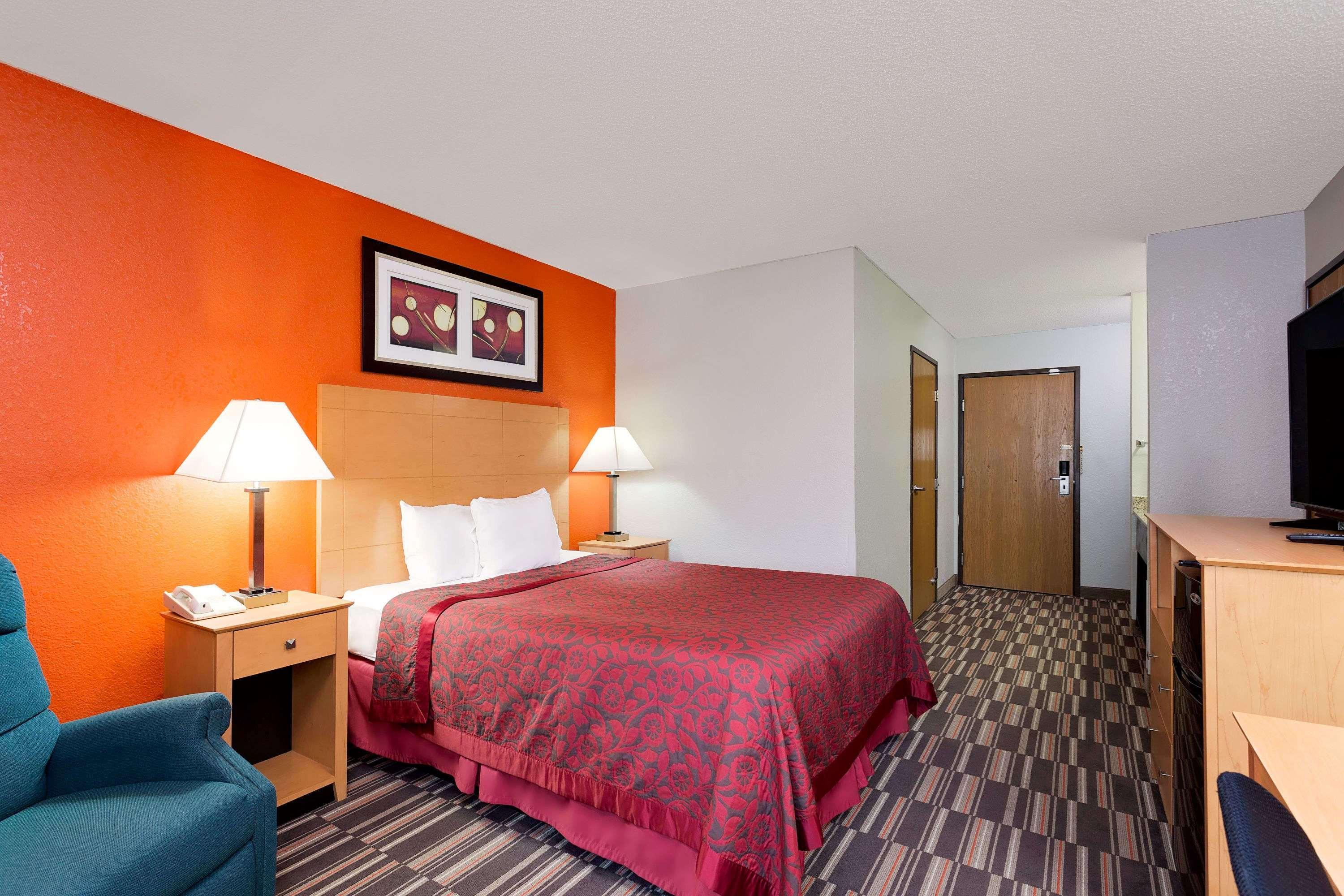 Days Inn By Wyndham Racine/Sturtevant Ngoại thất bức ảnh